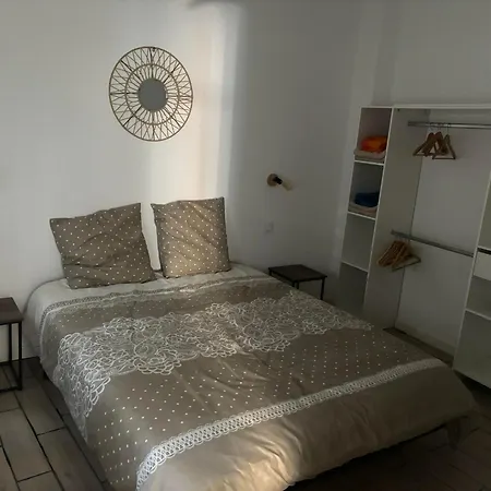 El De Julia Apartment *