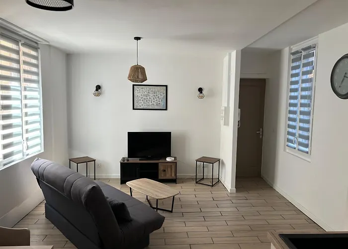 El De Julia * Каркассон